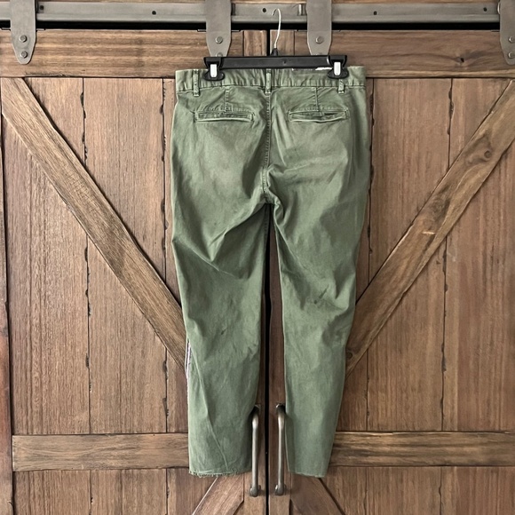 Sundry Green Chino Midrise Pants with Side Stripe Detailing Size 28 EUC - Picture 2 of 8